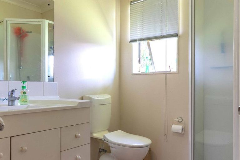 Photo of property in 22 Chesterfield Place, Rototuna, Hamilton, 3210