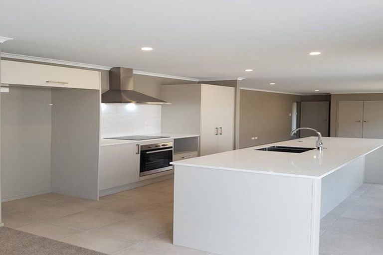 Photo of property in 8 Apostle Mews, Papamoa, 3118