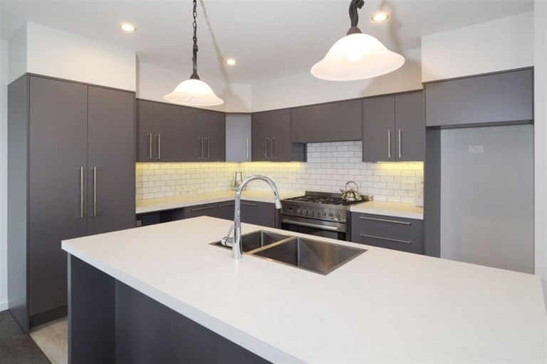 Photo of property in 36a Cross Street, Raglan, 3225