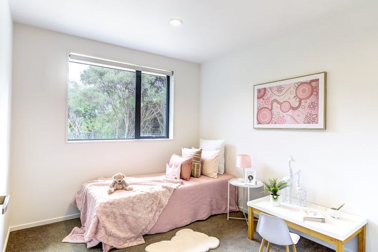 Photo of property in 82 Barrington Drive, Huntington, Hamilton, 3210