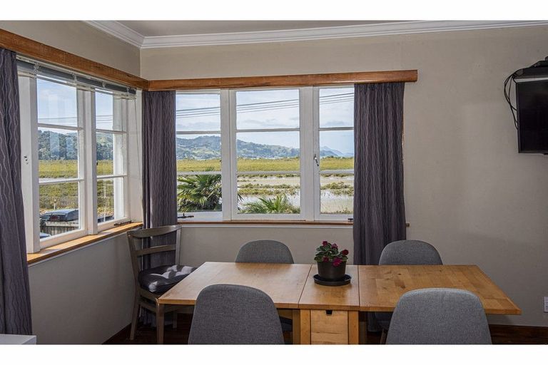 Photo of property in 25 Whangarei Heads Road, Onerahi, Whangarei, 0110