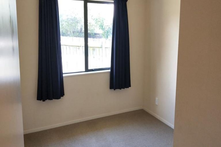 Photo of property in 17 Charles Cross Street, Longburn, Palmerston North, 4412