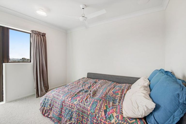 Photo of property in 180 Wishart Road, Helensville, 0875