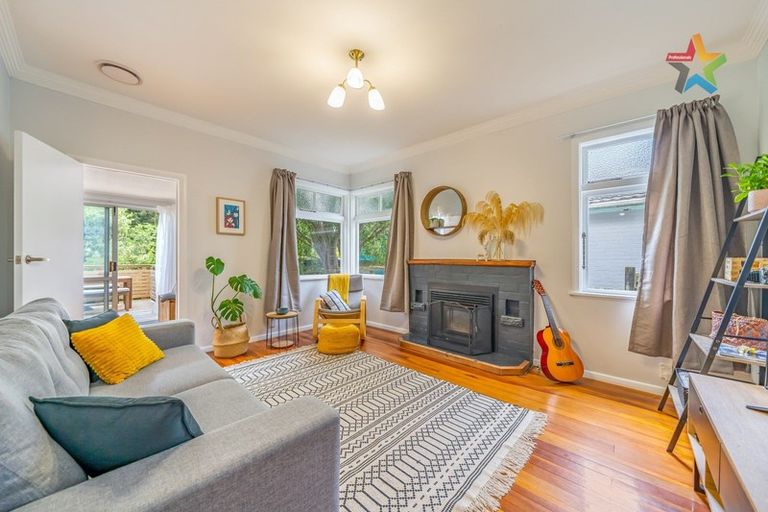 Photo of property in 60 Raukawa Street, Stokes Valley, Lower Hutt, 5019