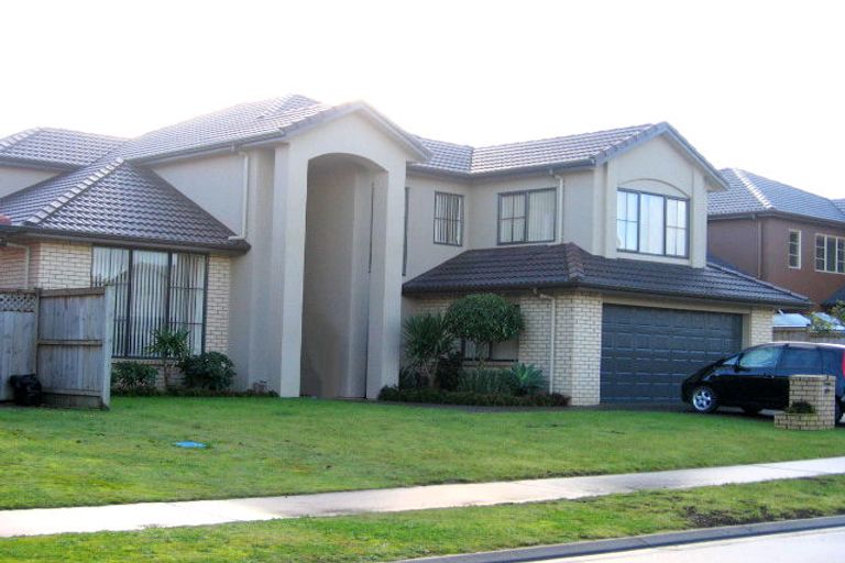 Photo of property in 29 Carousel Crescent, East Tamaki Heights, Auckland, 2016