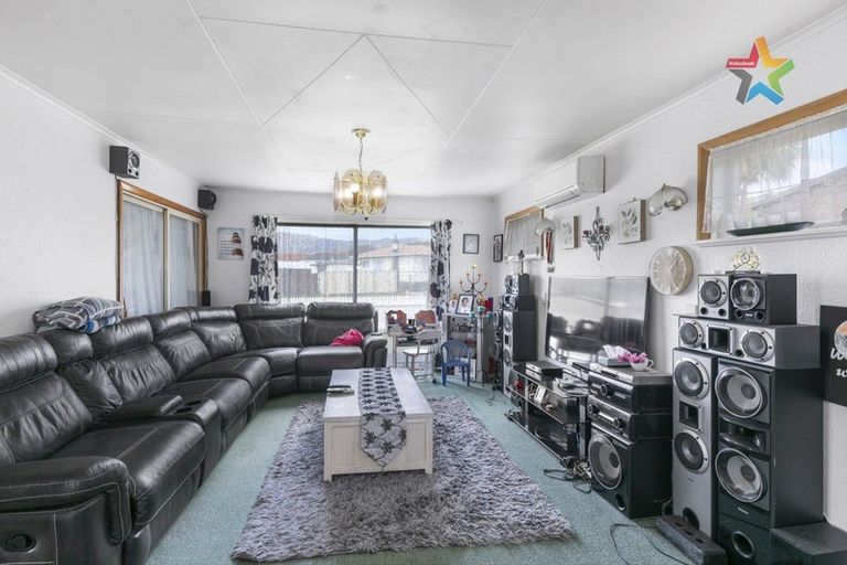 Photo of property in 3 Rata Street, Wainuiomata, Lower Hutt, 5014