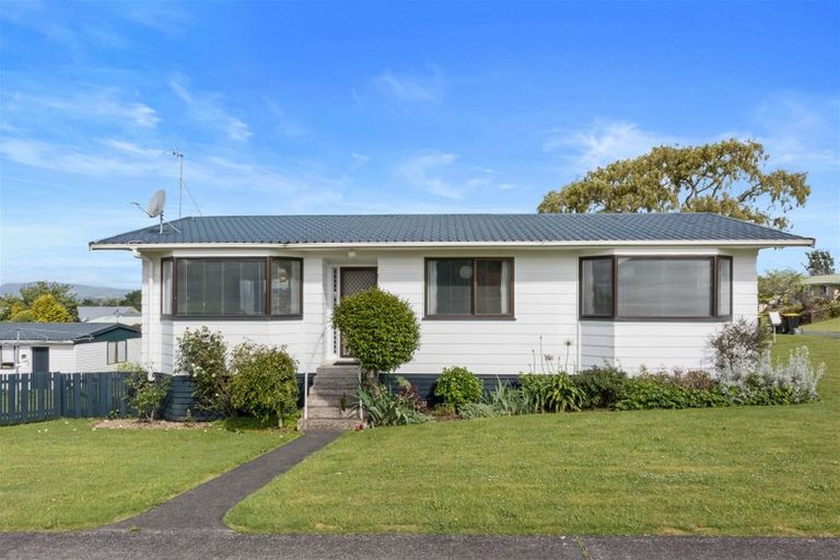 Photo of property in 19 Hillcrest Street, Tirau, 3410