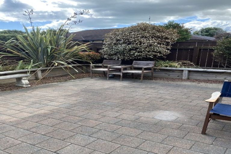 Photo of property in 5 Central Park, Paraparaumu Beach, Paraparaumu, 5032