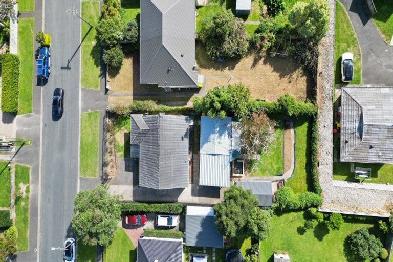 Photo of property in 8 Casey Avenue, Fairfield, Hamilton, 3214