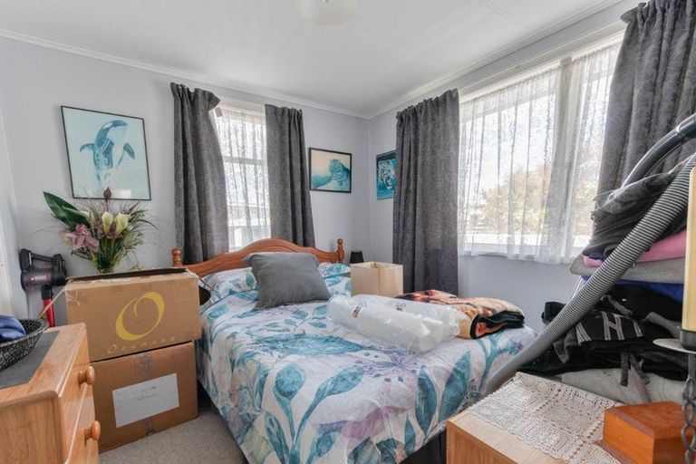 Photo of property in 9 Fergusson Street, Marton, 4710