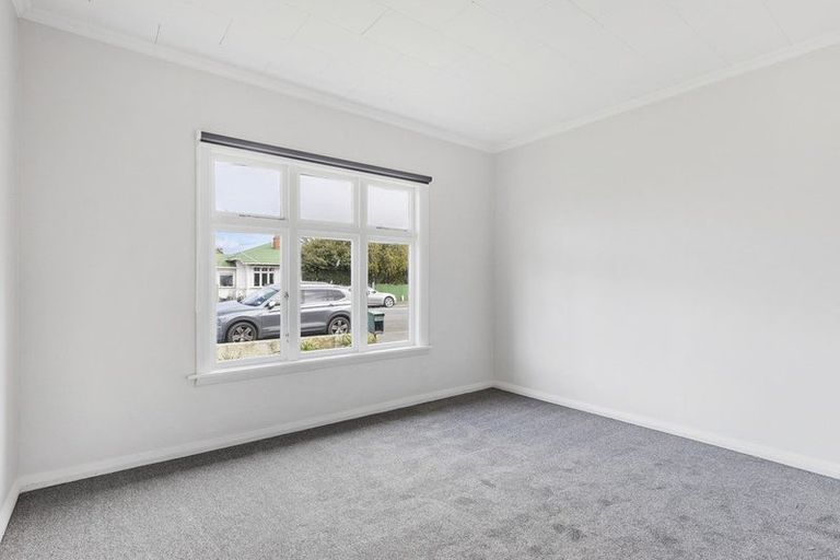 Photo of property in 3/5 Ward Street, Palmerston North, 4410