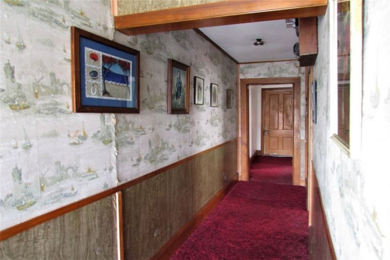 Photo of property in 16 Thompson Street, Greymouth, 7805