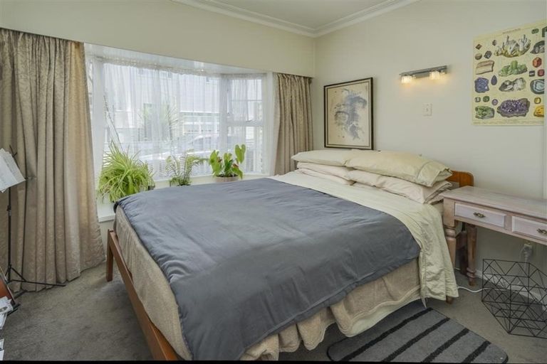 Photo of property in 2/240 Bridge Street, The Wood, Nelson, 7010