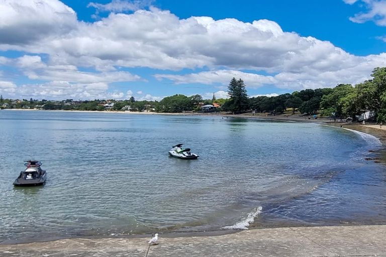 Photo of property in 1/7 The Promenade, Takapuna, Auckland, 0622