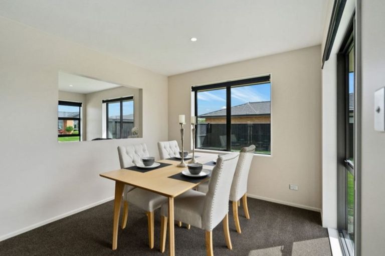 Photo of property in 2 Bellbird Place, Rolleston, 7614