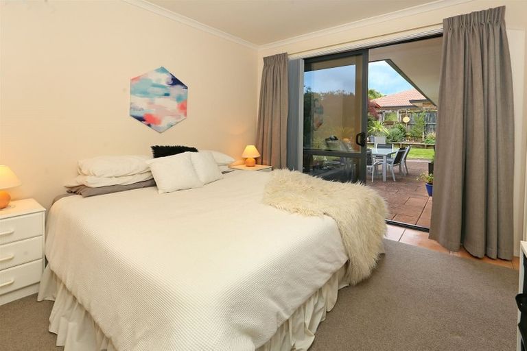 Photo of property in 30 Basra Drive, Henderson, Auckland, 0612