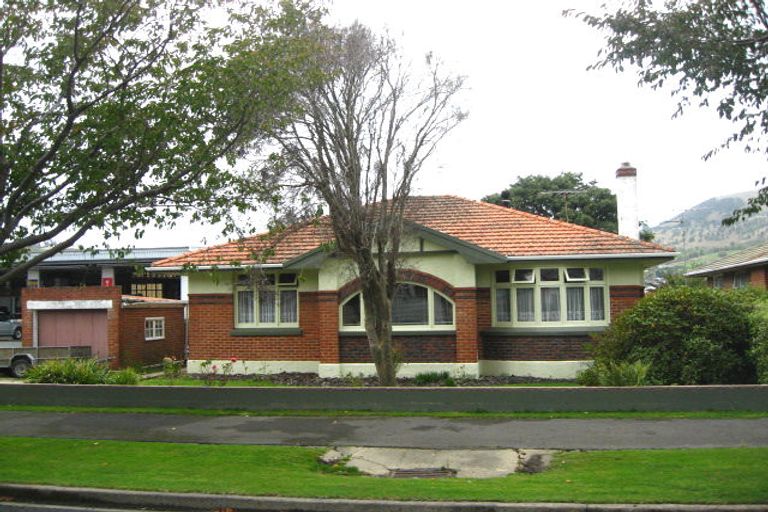 Photo of property in 1 Bruce Street, Mosgiel, 9024
