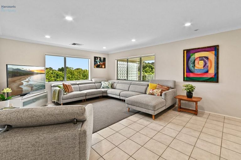 Photo of property in 114 Colombo Road, Waiuku, 2123