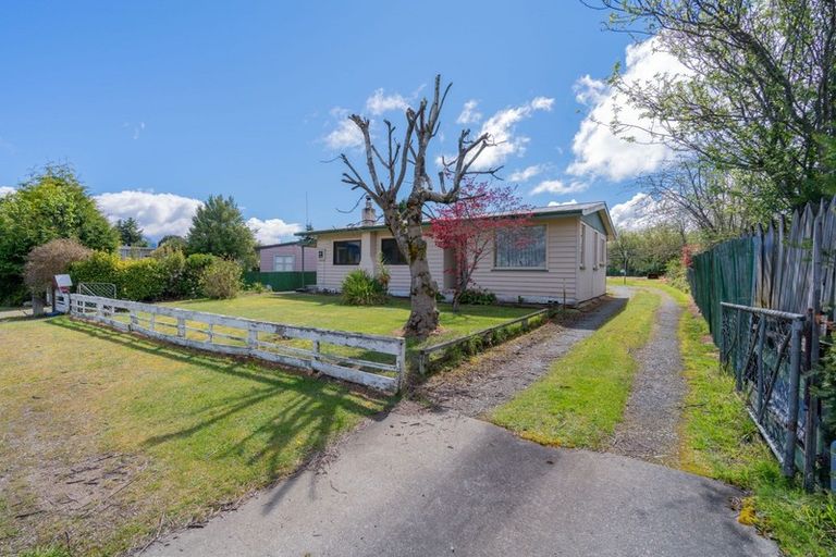 Photo of property in 92 Mackinnon Loop, Te Anau, 9600