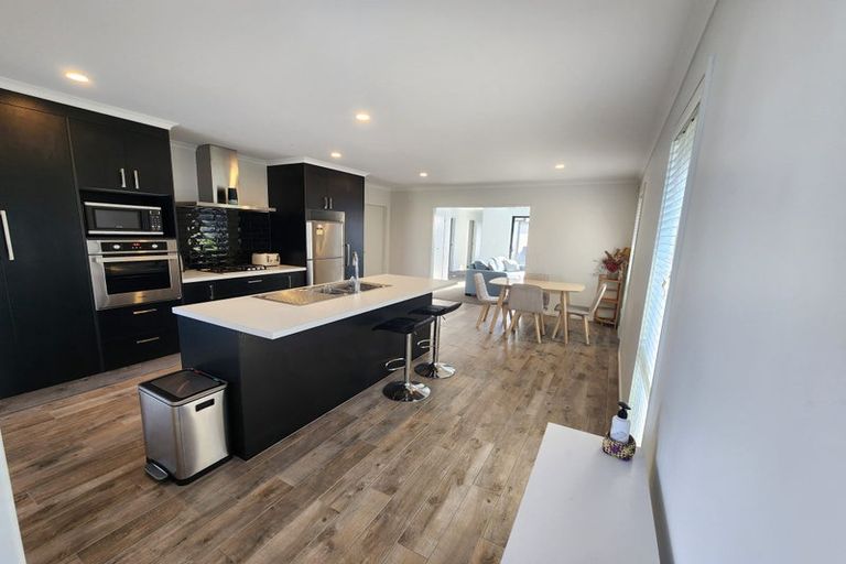 Photo of property in 11 Wawai Drive, Papamoa Beach, Papamoa, 3118