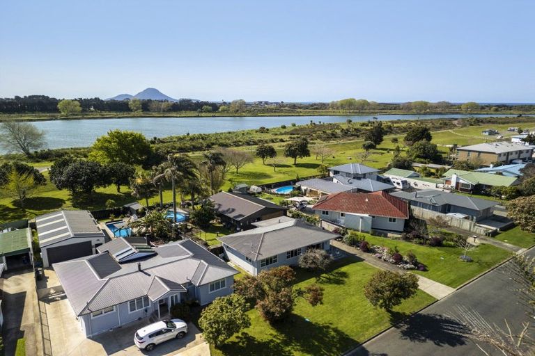 Photo of property in 38 Barry Avenue, Whakatane, 3120