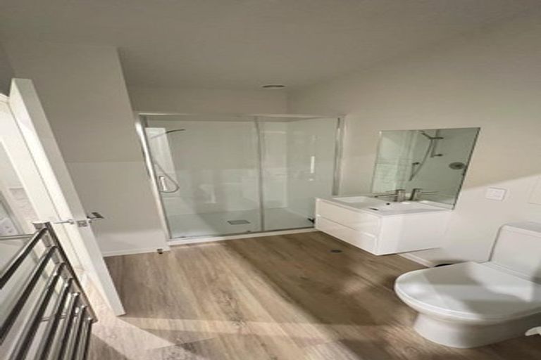 Photo of property in 10/370 Stokes Valley Road, Stokes Valley, Lower Hutt, 5019