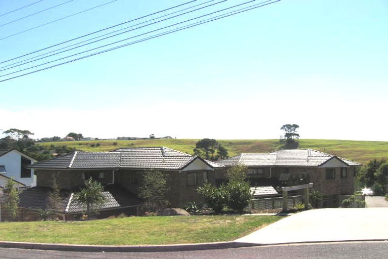 Photo of property in 15c Manuwai Road, Torbay, Auckland, 0630