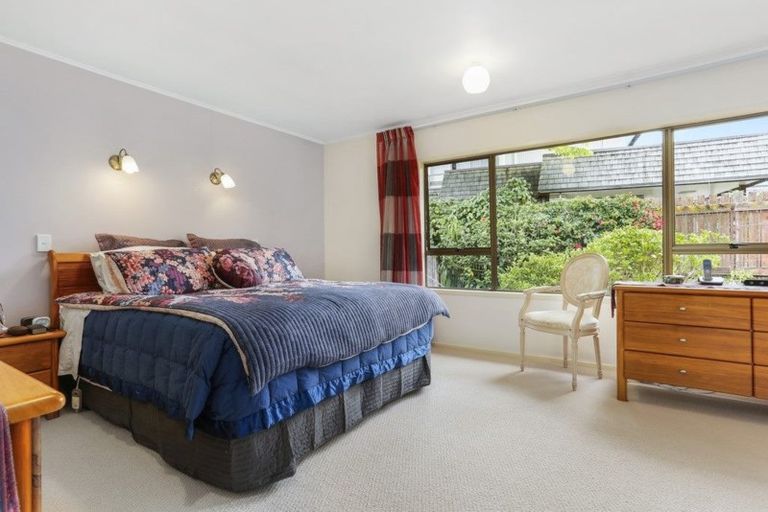 Photo of property in 26 Rock Isle Road, Torbay, Auckland, 0630