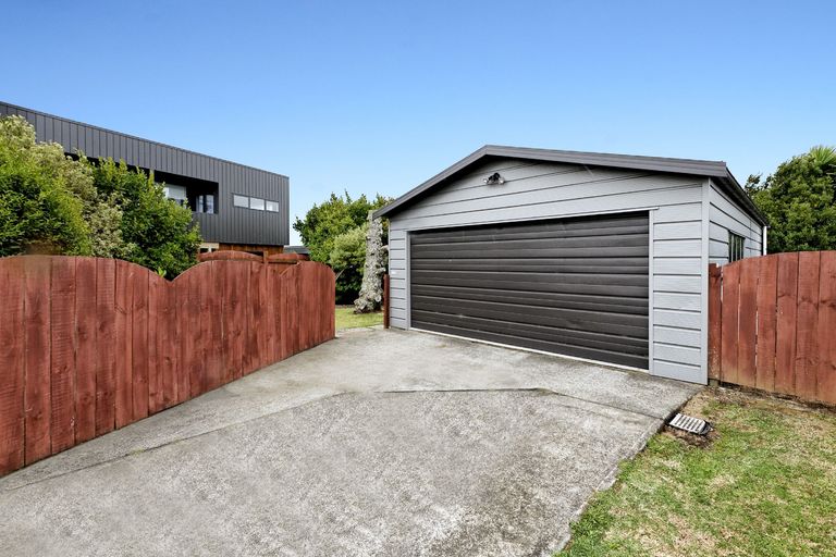 Photo of property in 237 Metcalfe Road, Ranui, Auckland, 0612