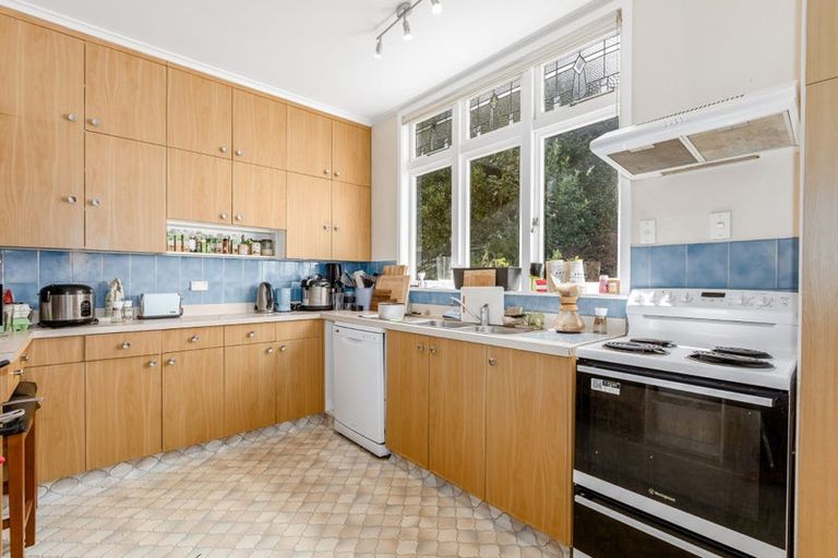 Photo of property in 169 Ohiro Road, Brooklyn, Wellington, 6021