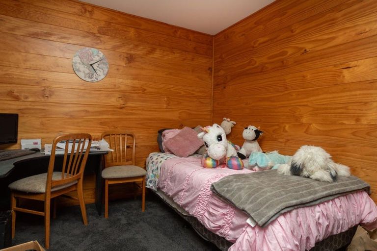 Photo of property in 77 Maunga Road, Dannevirke, 4976