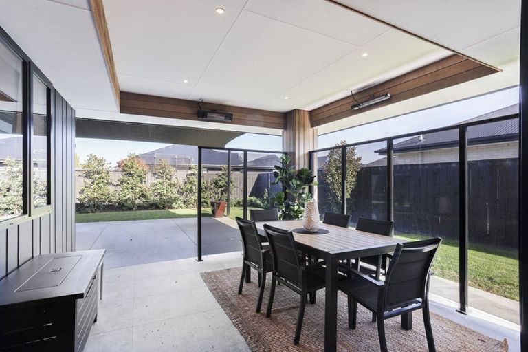 Photo of property in 16 Valour Drive, Rangiora, 7400