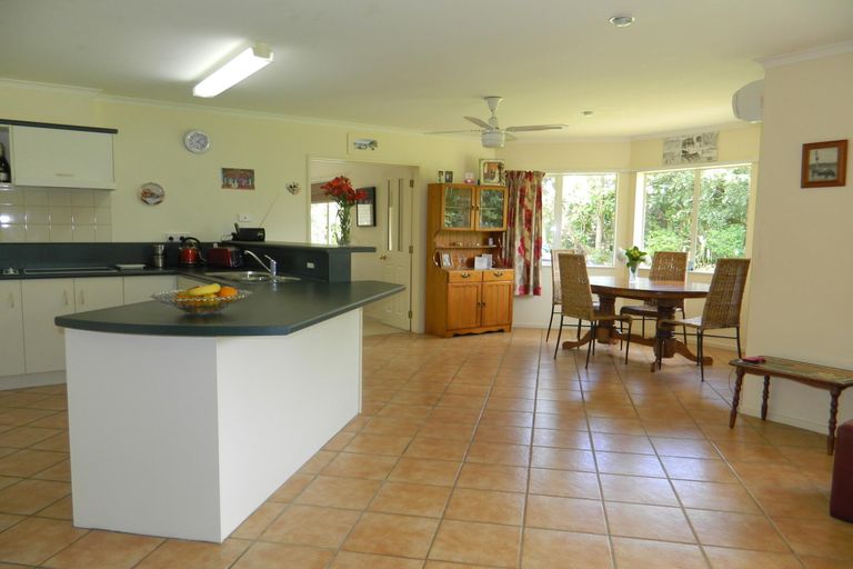 Photo of property in 32 Shepherd Road, Kerikeri, 0230