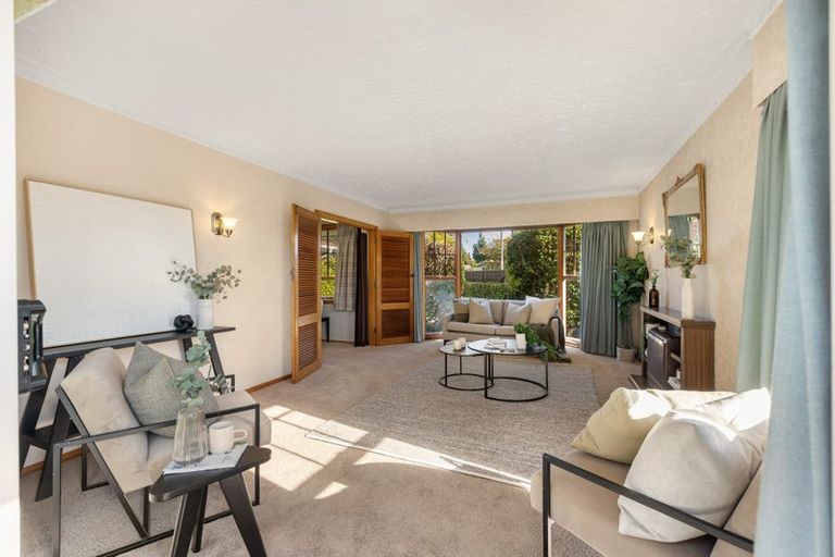 Photo of property in 6 Walden Place, Bryndwr, Christchurch, 8053