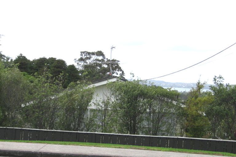 Photo of property in 48 Colwill Road, Massey, Auckland, 0614