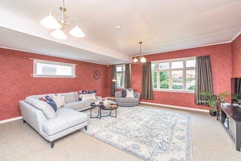 Photo of property in 4 Godwin Crescent, College Estate, Whanganui, 4500