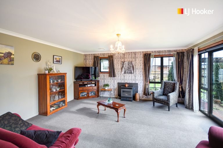 Photo of property in 15 Watt Street, Mosgiel, 9024