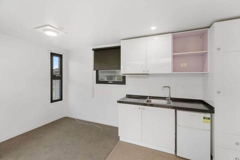 Photo of property in 22 Darlington Street, Ngatea, 3503