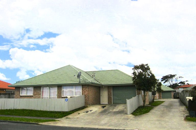 Photo of property in 1/49 Robert Skelton Place, Clendon Park, Auckland, 2103