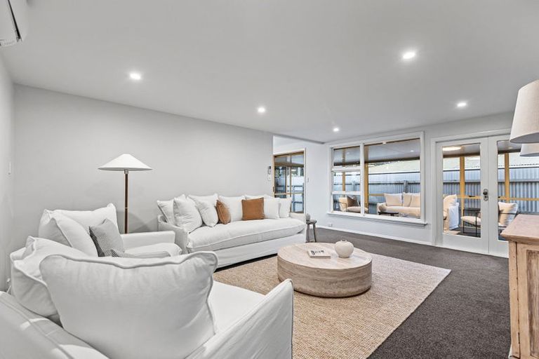 Photo of property in 1/9 Ruru Road, Linwood, Christchurch, 8062