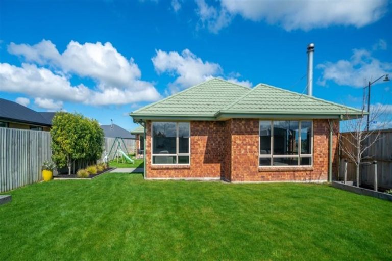 Photo of property in 56 Beaumont Drive, Rolleston, 7614