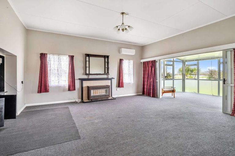 Photo of property in 3 Wharf Street, Castlecliff, Whanganui, 4501