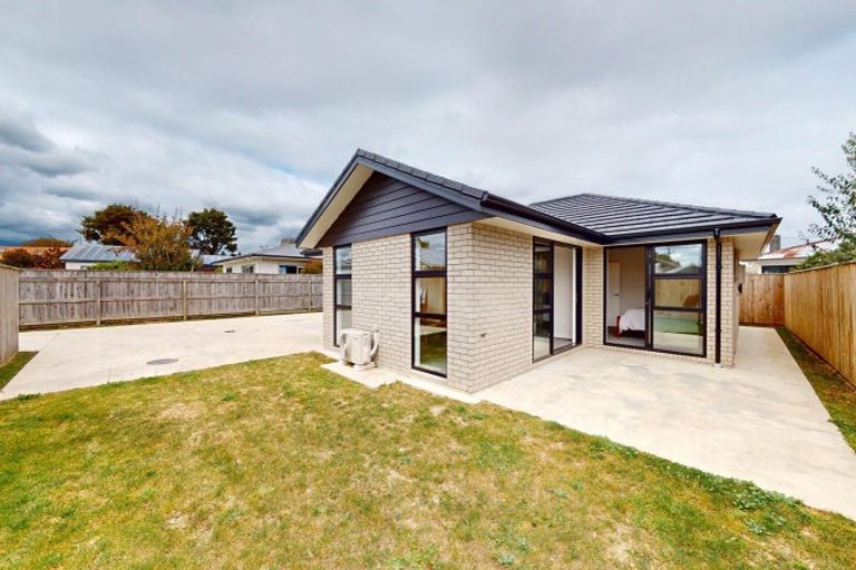 Photo of property in 13a Saxton Street, Levin, 5510