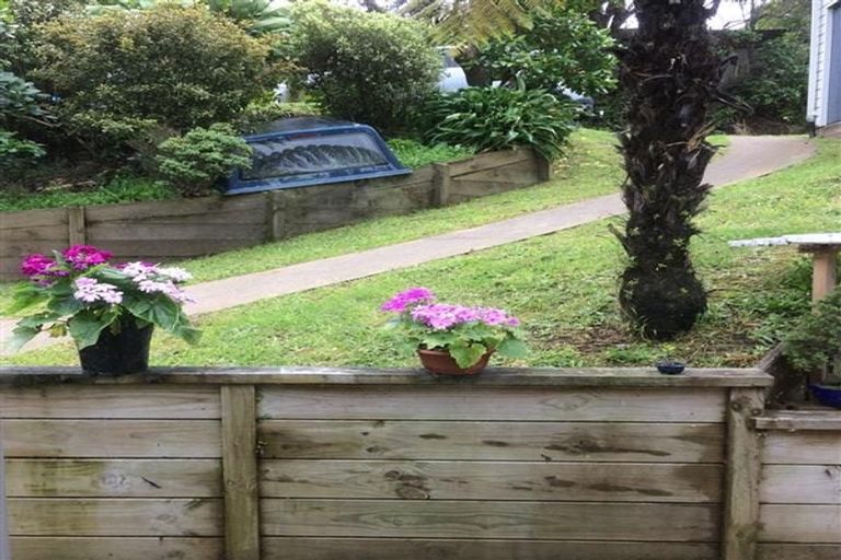 Photo of property in 16 Haunui Road, Pukerua Bay, 5026