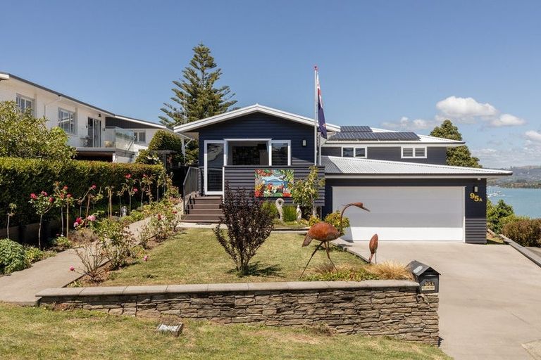 Photo of property in 95a Harbour View Road, Omokoroa, 3114