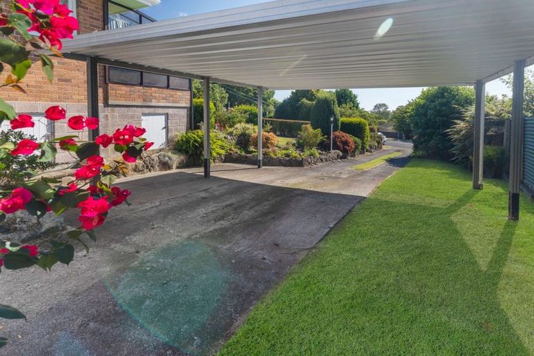 Photo of property in 54 Island View Road, Western Heights, Rotorua, 3015