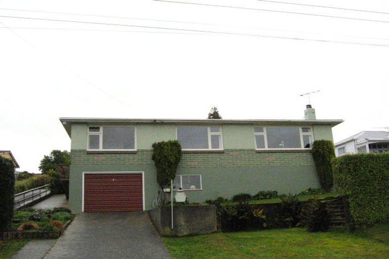 Photo of property in 33 Hugh Street, Sawyers Bay, Port Chalmers, 9023