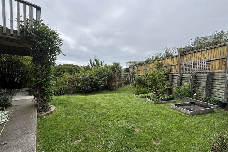 Photo of property in 1/99 Major Hornbrook Road, Mount Pleasant, Christchurch, 8081