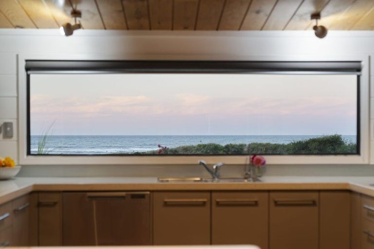 Photo of property in 18 Ocean Road, Ohope, 3121