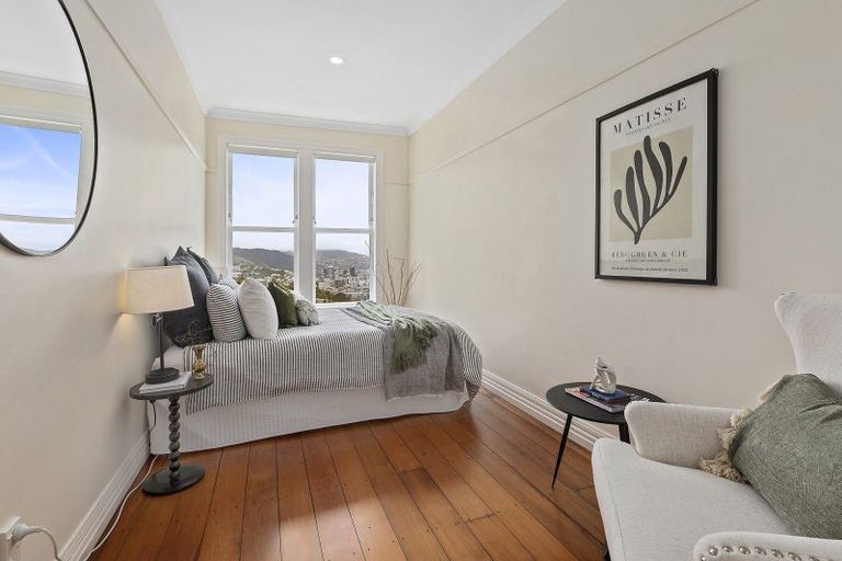 Photo of property in 9 Connaught Terrace, Brooklyn, Wellington, 6021